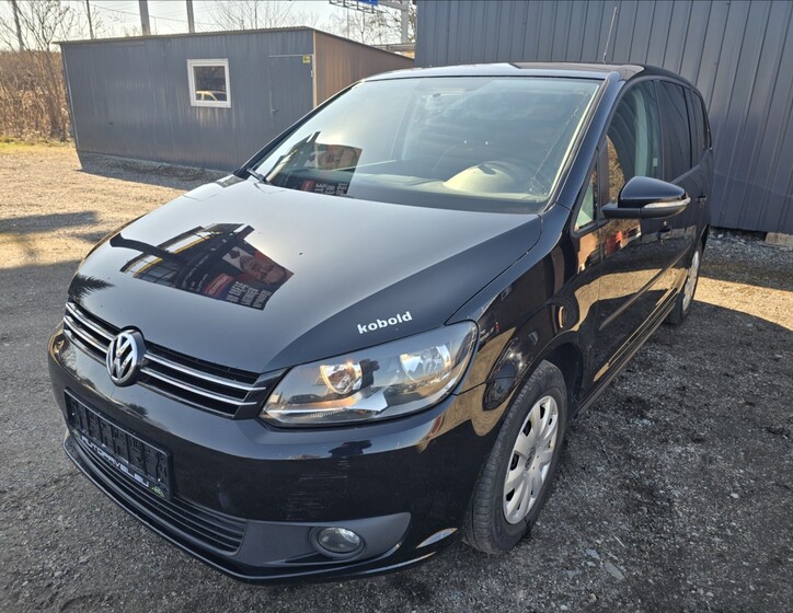 Volkswagen Touran 16