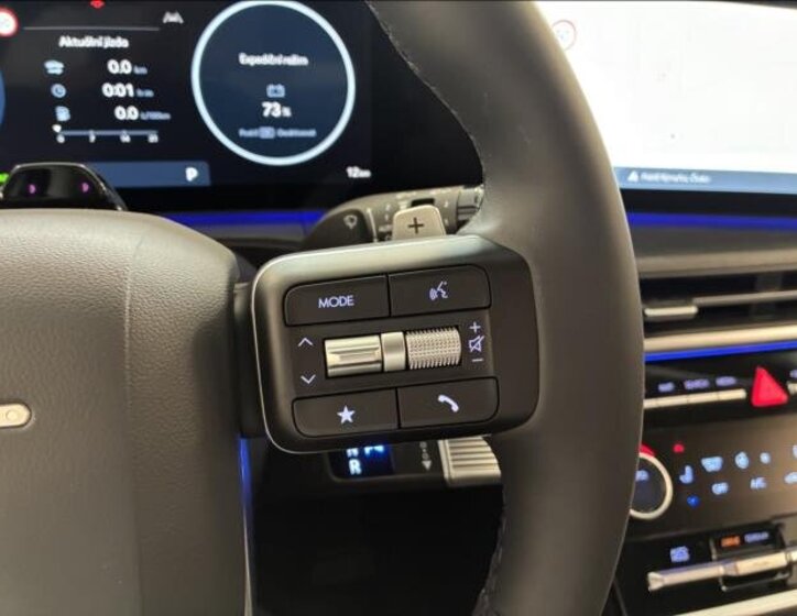 Hyundai Santa Fe SUV / Terénní 1,6 l 117 kw