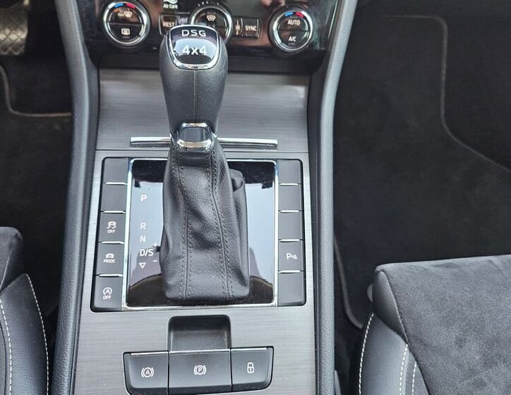 Škoda Superb Kombi 2,0 l 140 kw