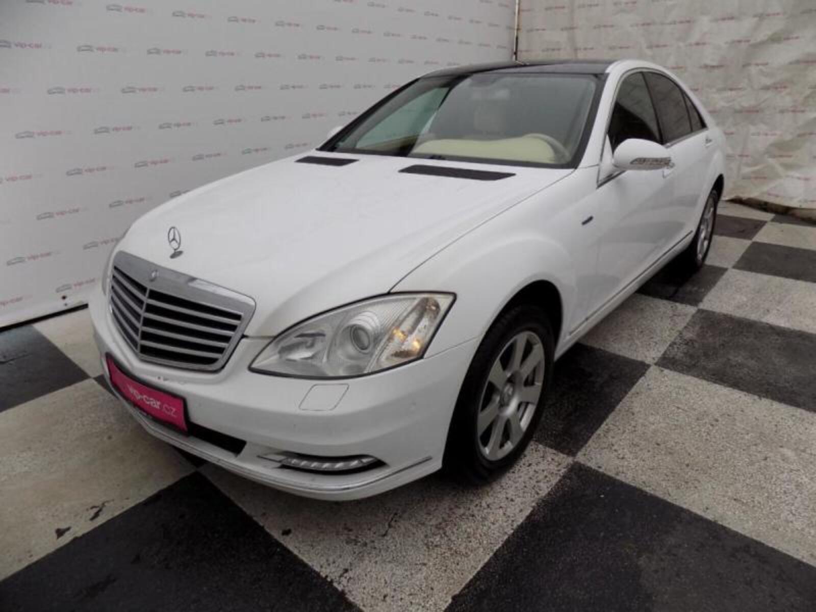 Mercedes-Benz Třídy S 1