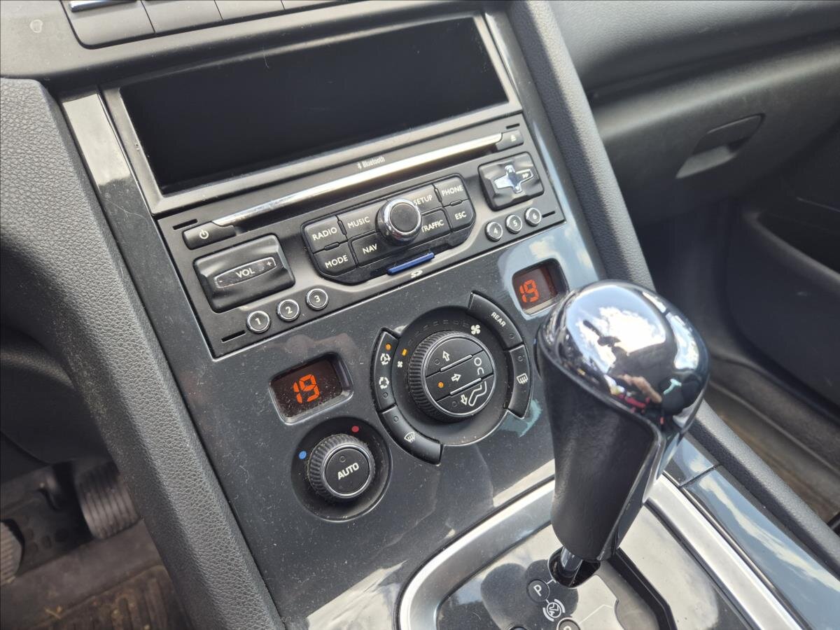 Peugeot 5008 Kombi 1,6 l 115 kw