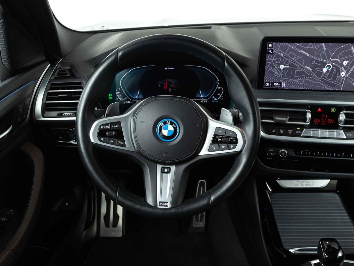 BMW X3 SUV 2,0 l 215 kw