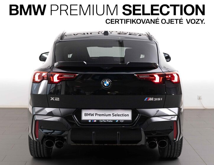 BMW X2 SUV 2,0 l 221 kw