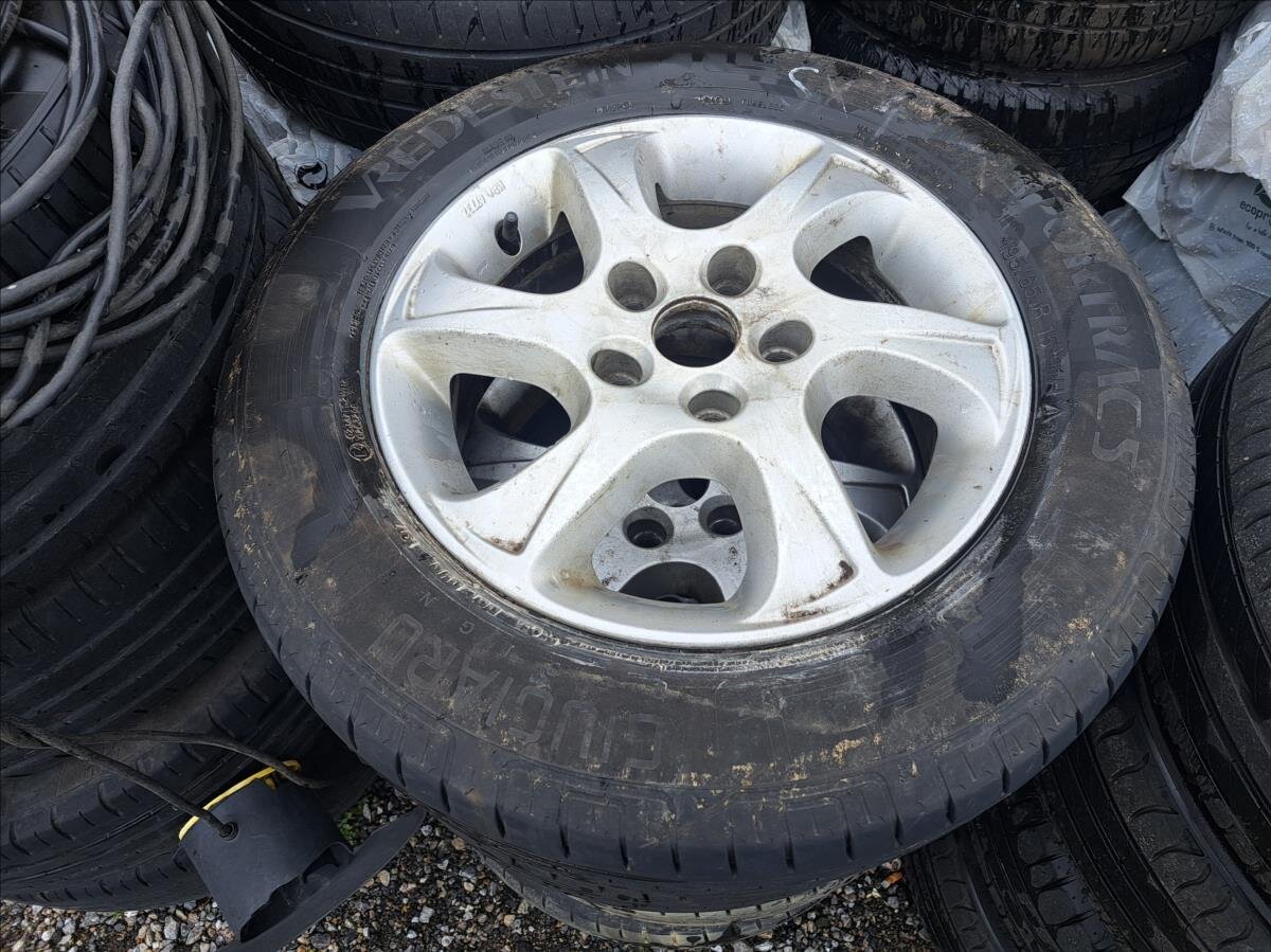 Suzuki SX4 Hatchback 1,9 l 88 kw