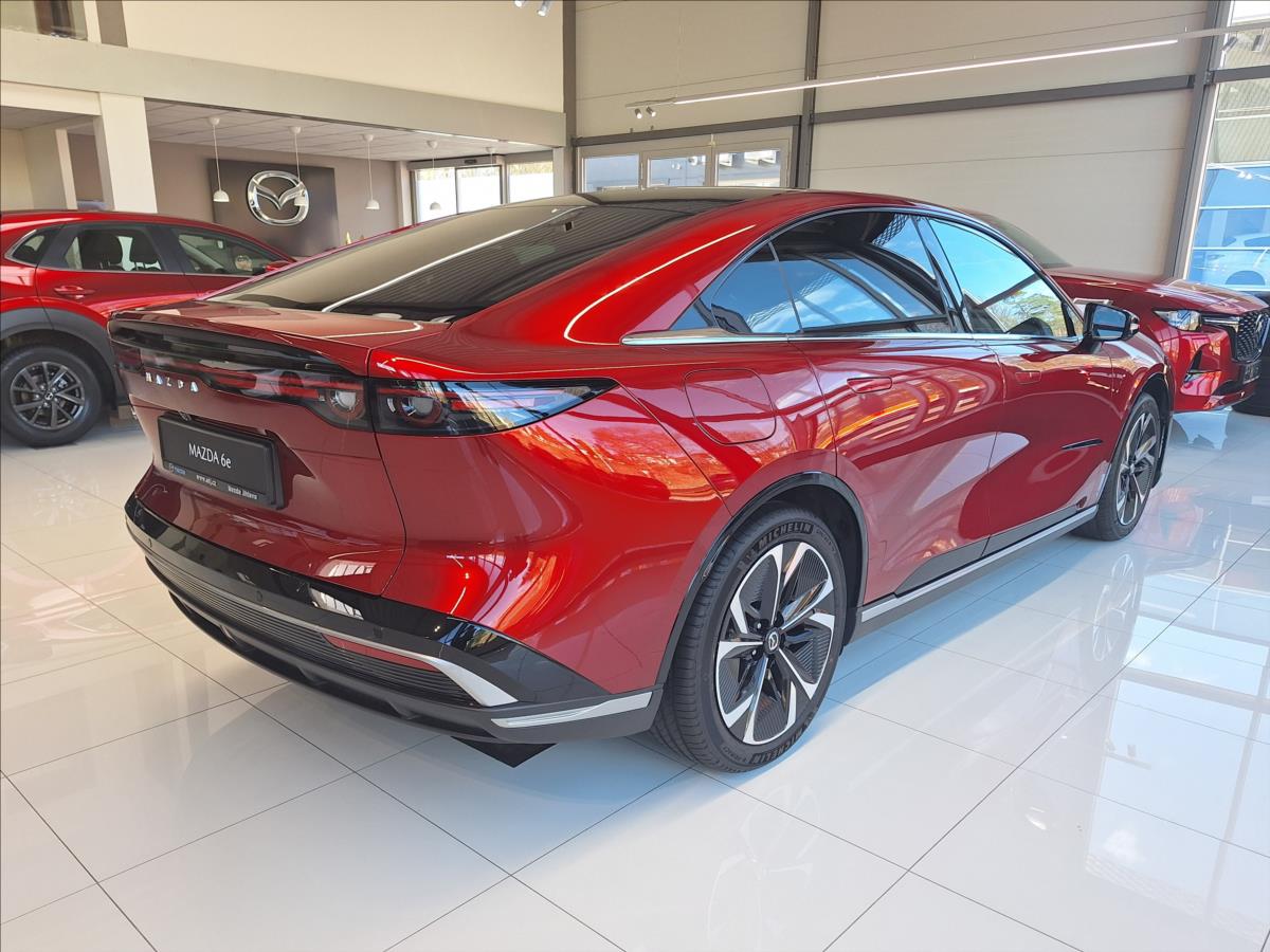 Mazda 6e