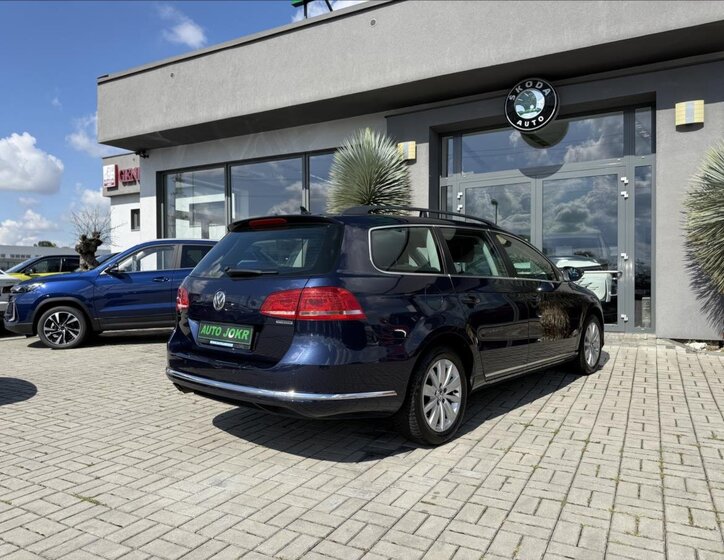 Volkswagen Passat Kombi 2,0 l 103 kw