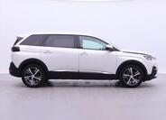 Peugeot 5008 8