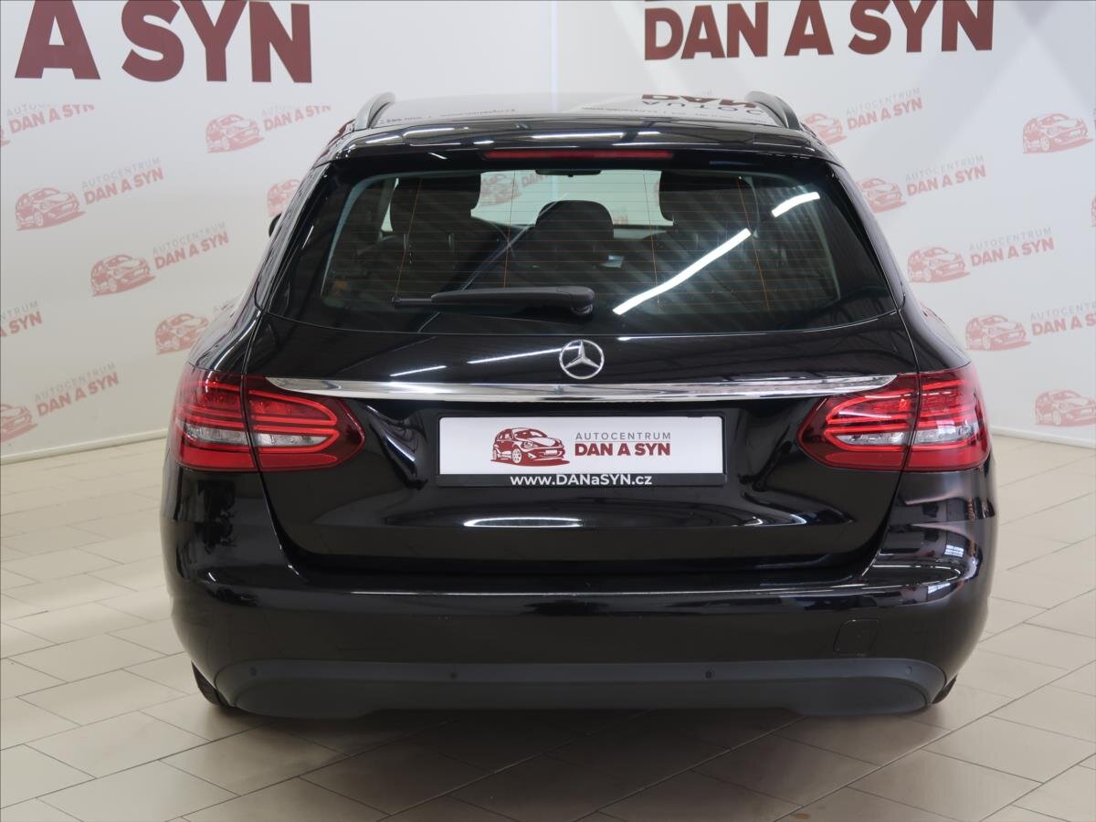 Mercedes-Benz Třídy C Kombi 1,6 l 118 kw