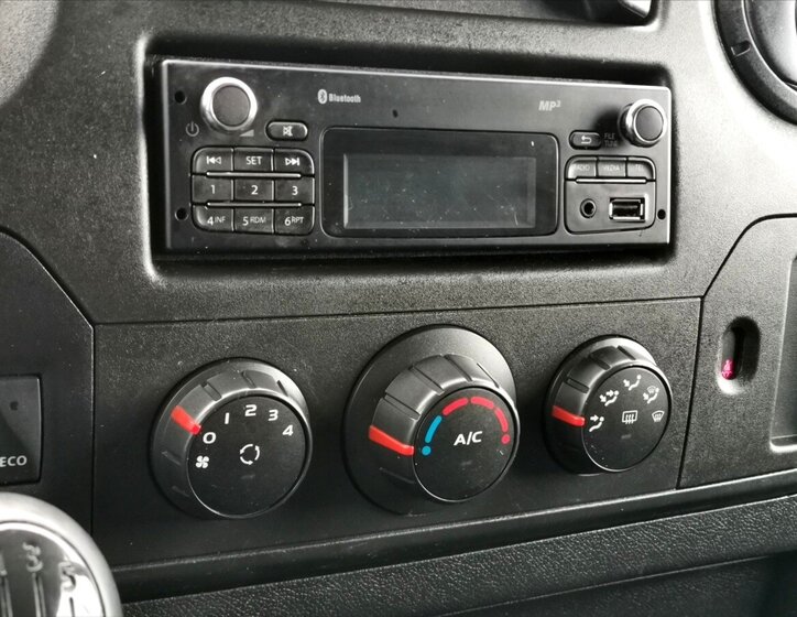 Renault Master Valník 2,3 l 125 kw