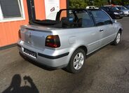 Volkswagen Golf 9