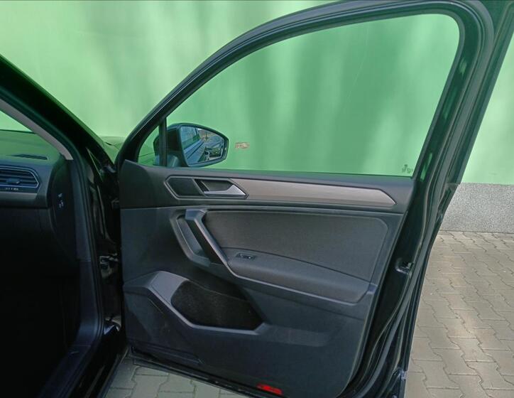 Volkswagen Tiguan SUV 2,0 l 110 kw