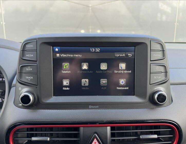 Hyundai Kona SUV / Terénní 1,6 l 130 kw