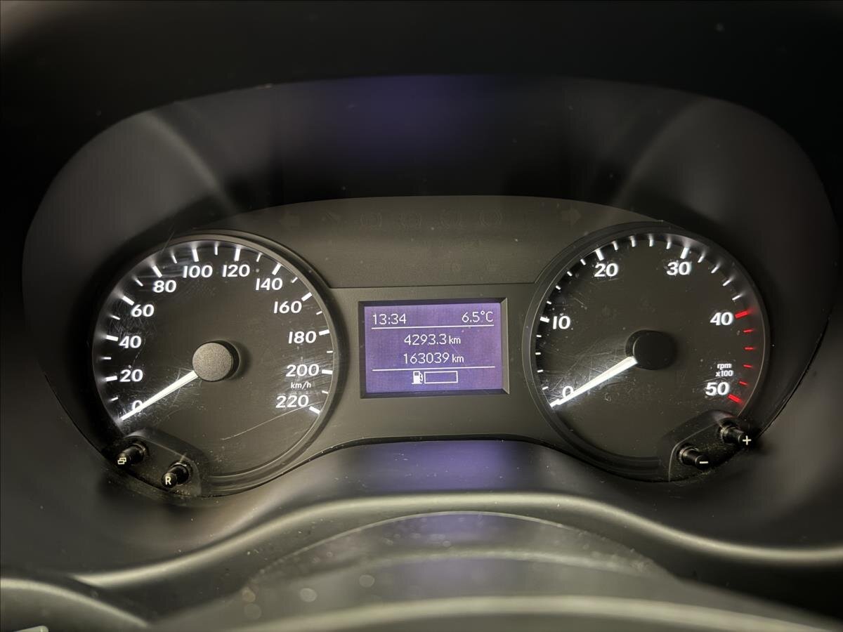 Mercedes-Benz Vito Skříň 1,6 l 65 kw