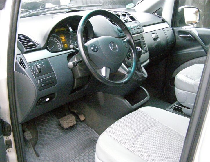 Mercedes-Benz Vito Kombi 3,0 l 165 kw