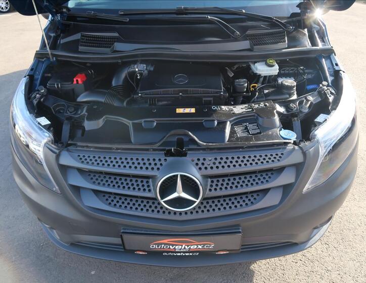 Mercedes-Benz Vito 17