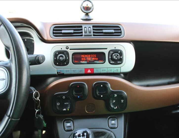 Fiat Panda Hatchback 1,2 l 70 kw