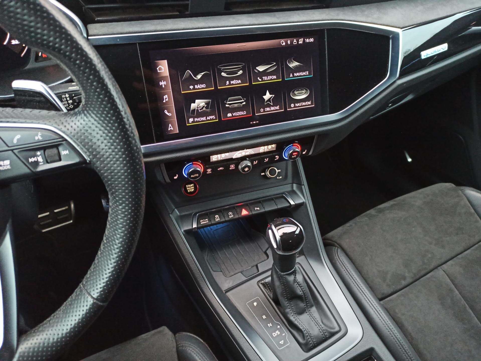 Audi RS Q3 SUV 2,5 l 294 kw