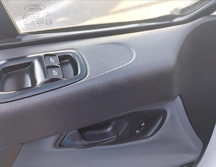 Ford Transit Custom MPV 2,2 l 74 kw