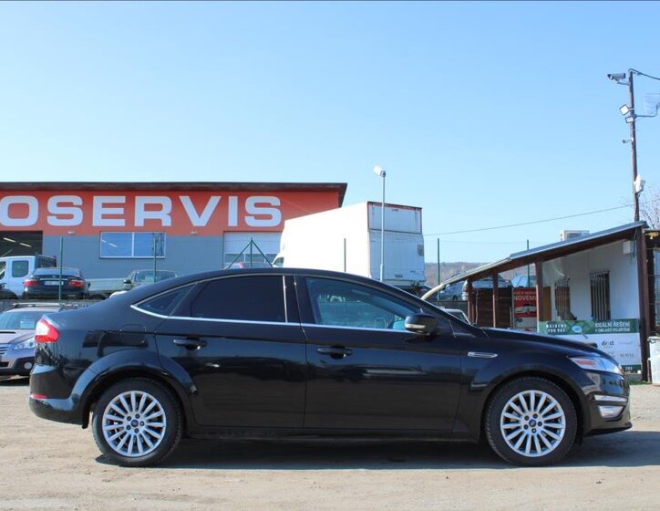 Ford Mondeo Liftback 1,6 l 118 kw