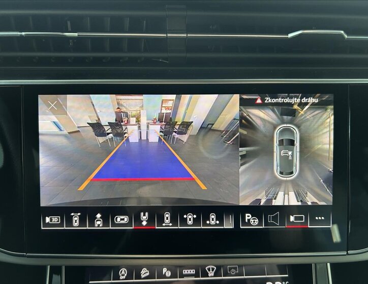 Audi Q8 SUV 3,0 l 250 kw