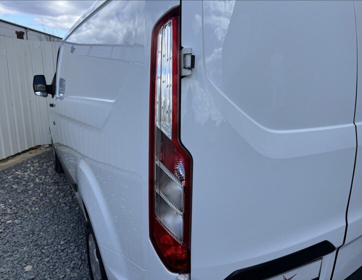 Ford Transit Custom Skříň 2,0 l 77 kw