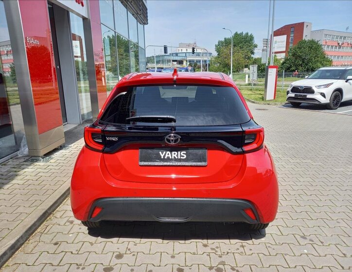 Toyota Yaris Hatchback 1,5 l 85 kw