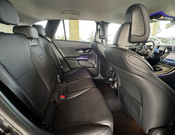 Mercedes-Benz GLC 12