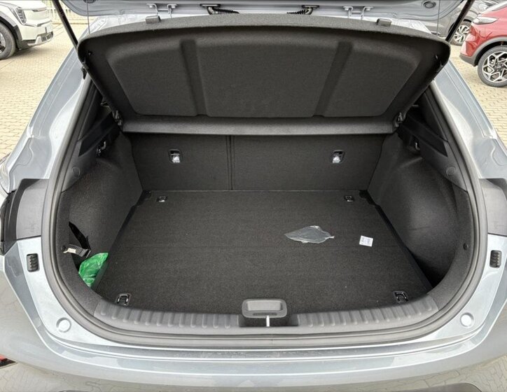 KIA XCeed SUV / Terénní 1,6 l 110 kw