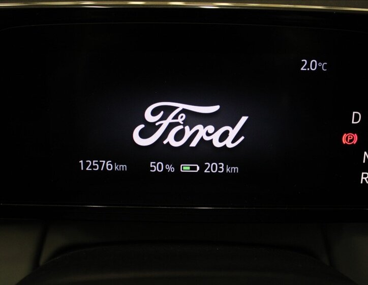 Ford Explorer SUV 10,0 210 kw