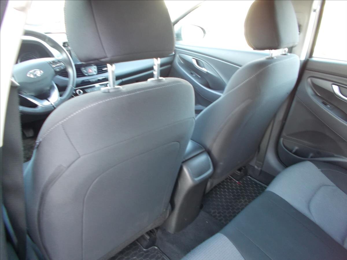 Hyundai i30 Kombi 998,0 88 kw