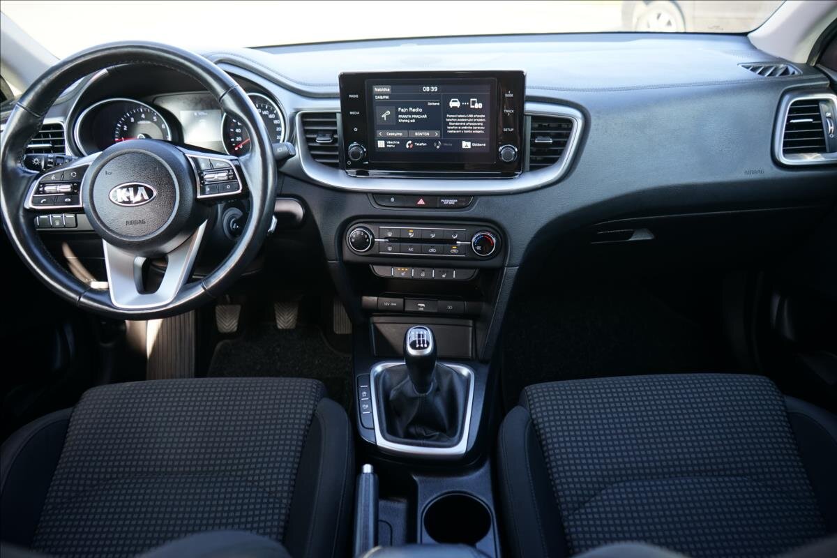 KIA Ceed Hatchback 998,0 73 kw