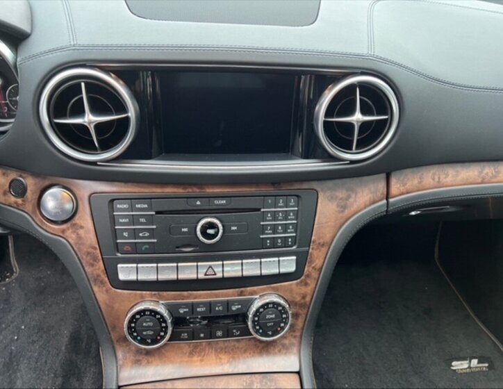 Mercedes-Benz SL Kabriolet 3,0 l 270 kw