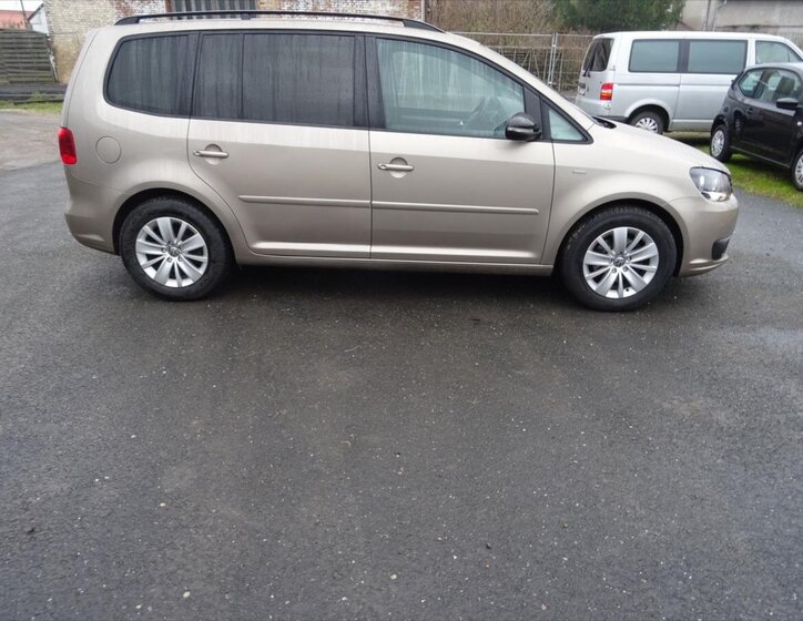 Volkswagen Touran 3