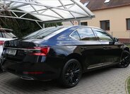Škoda Superb Sedan / Limuzína 2,0 l 140 kw