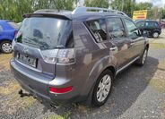 Mitsubishi Outlander 5