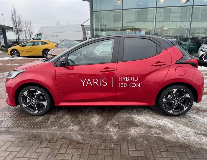 Toyota Yaris Hatchback 1,5 l 97 kw