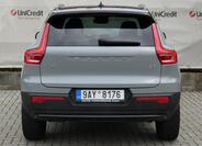 Volvo XC40 4