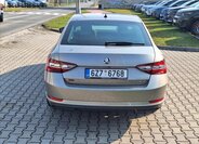 Škoda Superb Sedan / Limuzína 2,0 l 140 kw