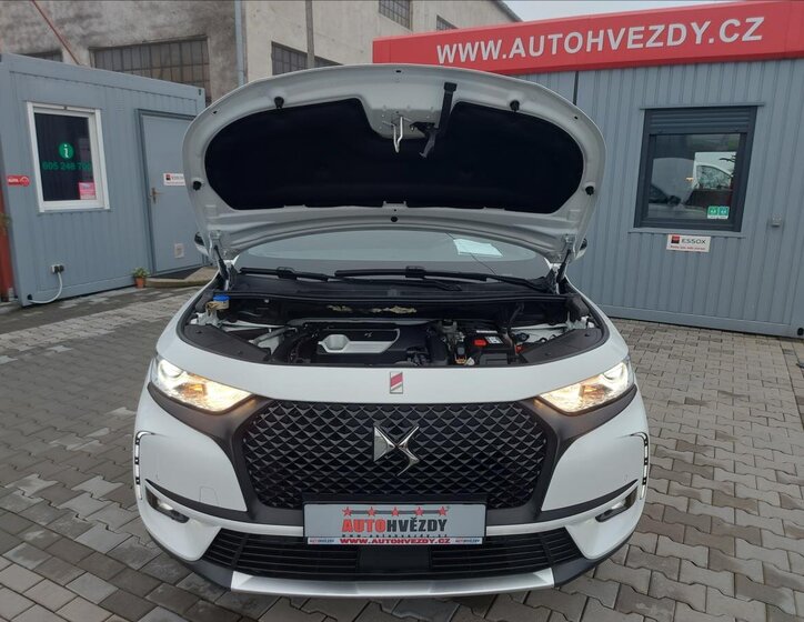 DS Automobiles DS7 Crossback SUV / Terénní 1,6 l 133 kw