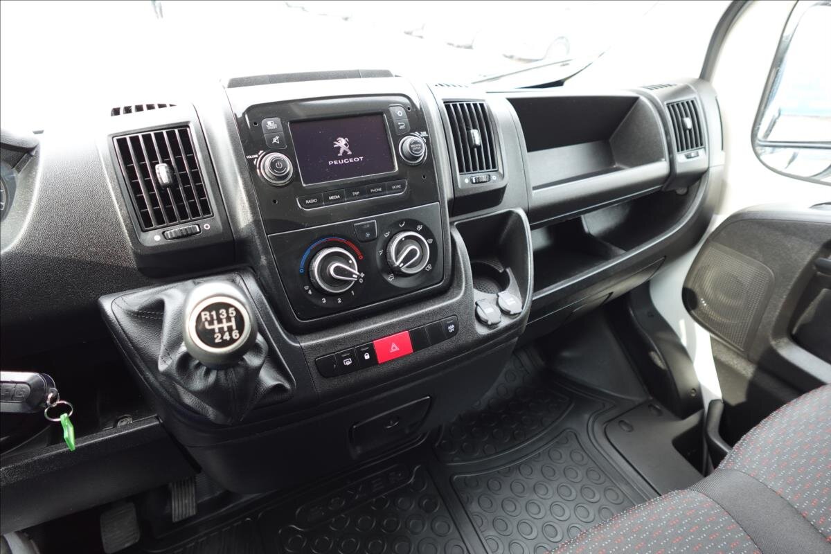 Peugeot Boxer Ostatní 2,2 l 121 kw