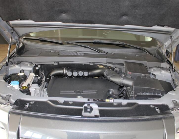 Land Rover Freelander 5