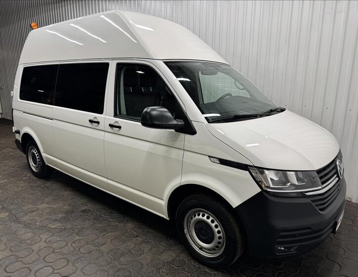 Volkswagen Transporter Kombi 2,0 l 81 kw