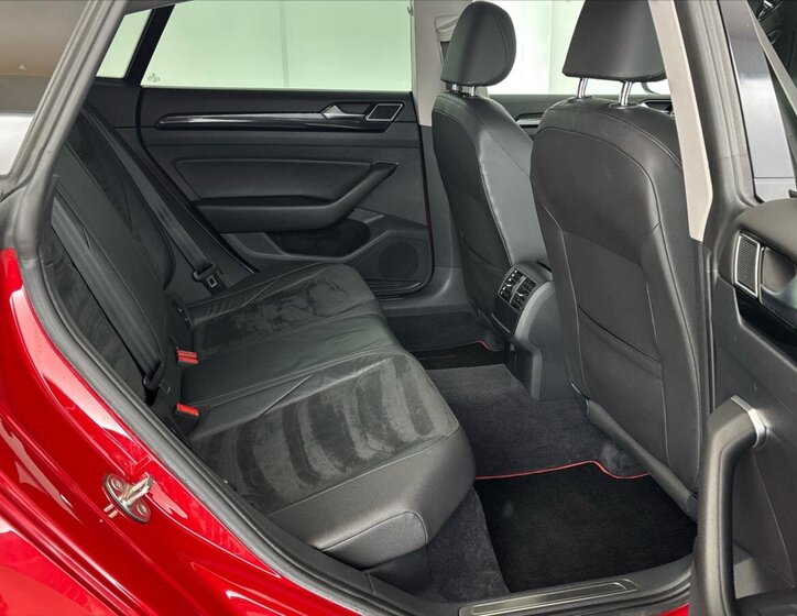 Volkswagen Arteon Liftback 2,0 l 110 kw