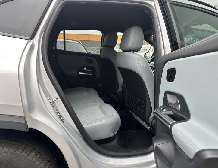 Mercedes-Benz GLA 14