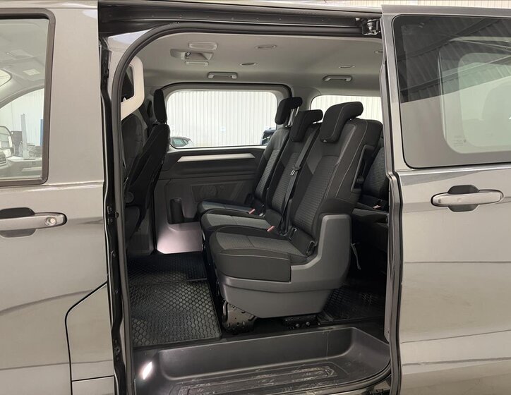 Volkswagen Caravelle Kombi 2,0 l 110 kw