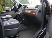 Volkswagen Multivan MPV 2,5 l 128 kw