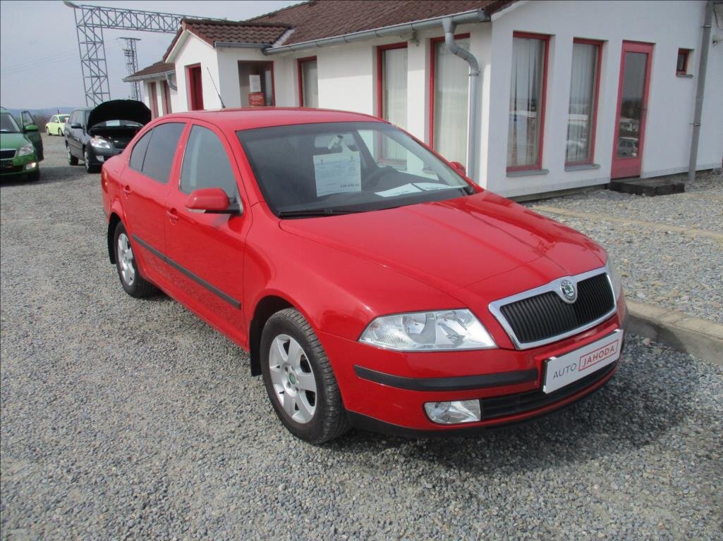 Škoda Octavia Sedan / Limuzína 1,6 l 75 kw