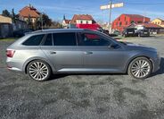Škoda Superb 8