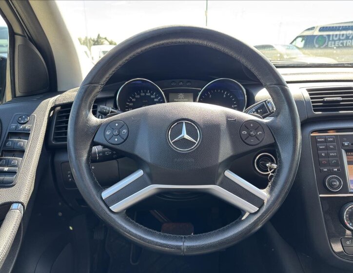 Mercedes-Benz Třídy R Kombi 3,0 l 165 kw