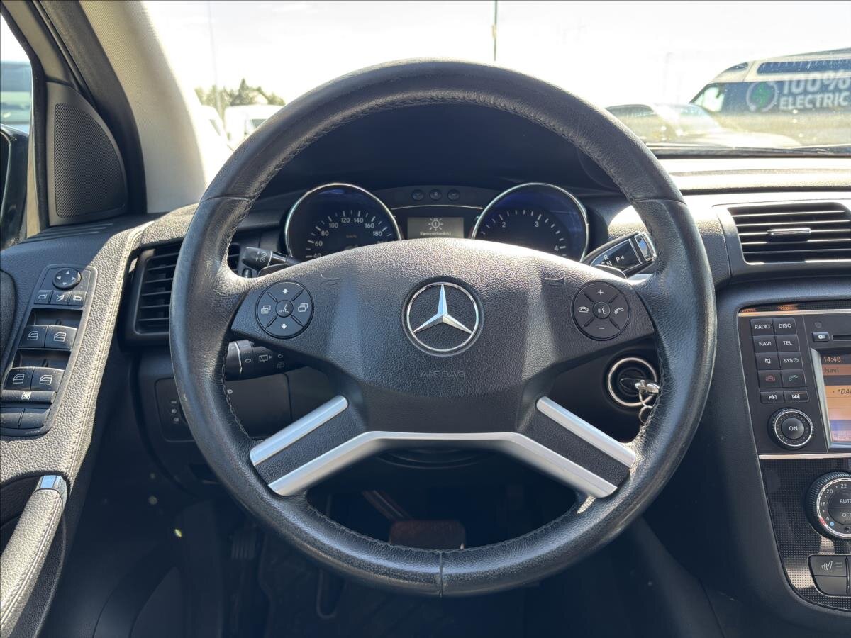 Mercedes-Benz Třídy R Kombi 3,0 l 165 kw